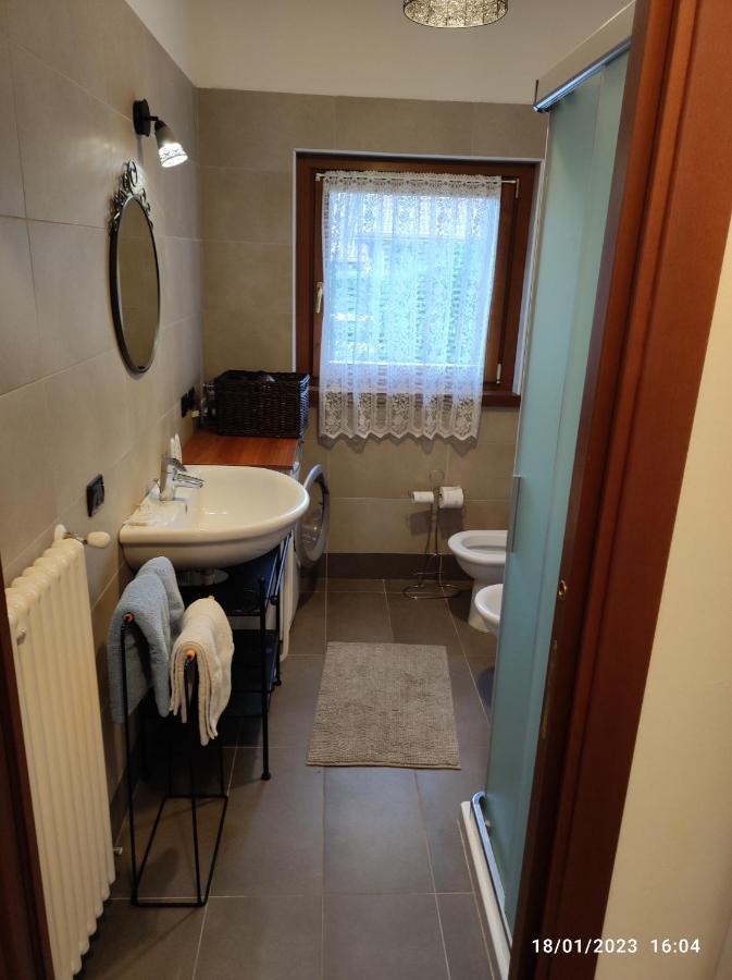 Casa Vacanze Da Riki Appartamento 1 Peschiera del Garda Zewnętrze zdjęcie